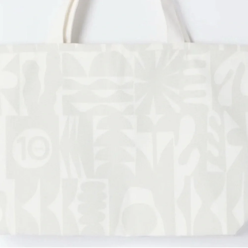 Vuori Canvas Patterned Tote Bag - Picture 2 of 4